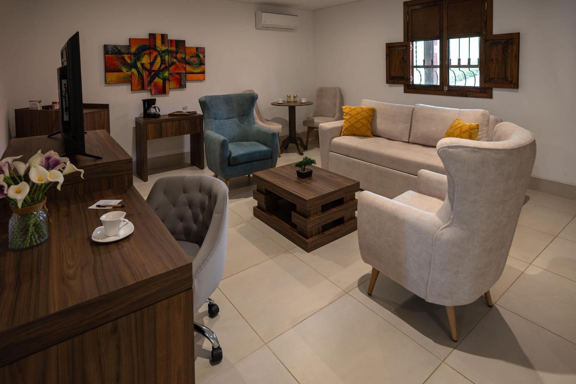 Campestre Montecarlo Hotel